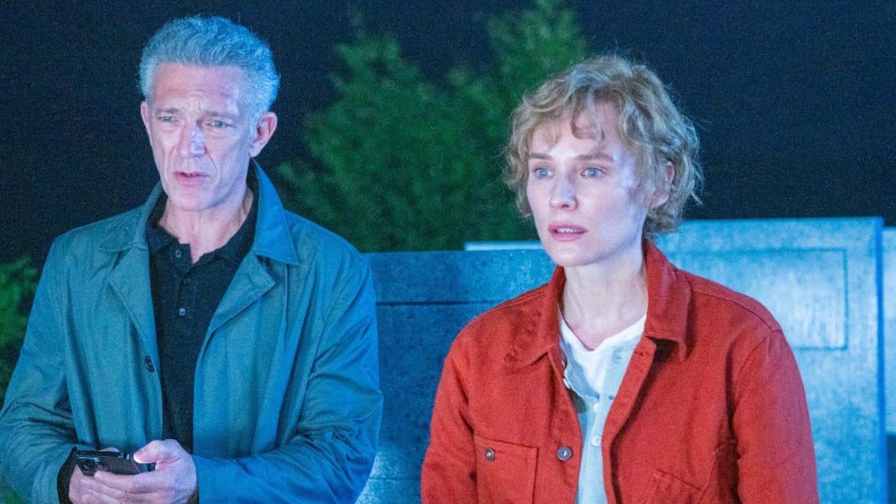 The Shrouds – ecco il poster del nuovo film di David Cronenberg