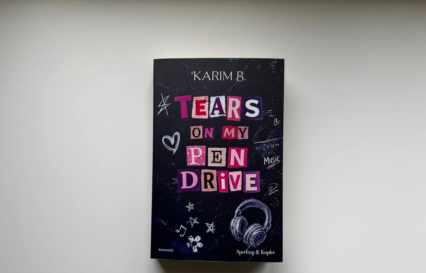 Tears on my Pen Drive – La recensione