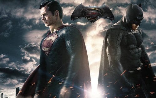 Warner Bros. mette in mostra la Batmobile di Batman v Superman