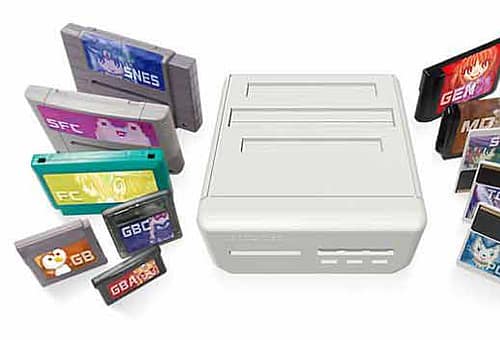 Retro Freak: la mini console che legge cartucce NES, SNES e MegaDrive!