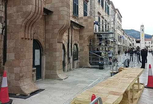 STAR WARS EPISODIO 8: PRIME IMMAGINI DAL SET DI DUBROVNIK