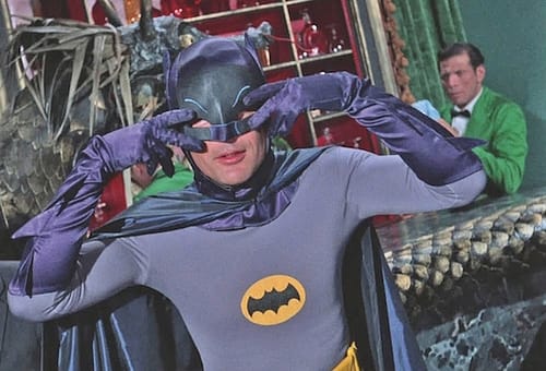 DC Comics omaggia Adam West nei suoi fumetti