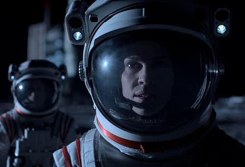Away: disponibile il teaser trailer della serie Netflix con Hilary Swank