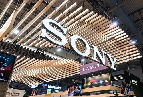 Sony e Reuters: flusso C2PA e TAMS per le notizie