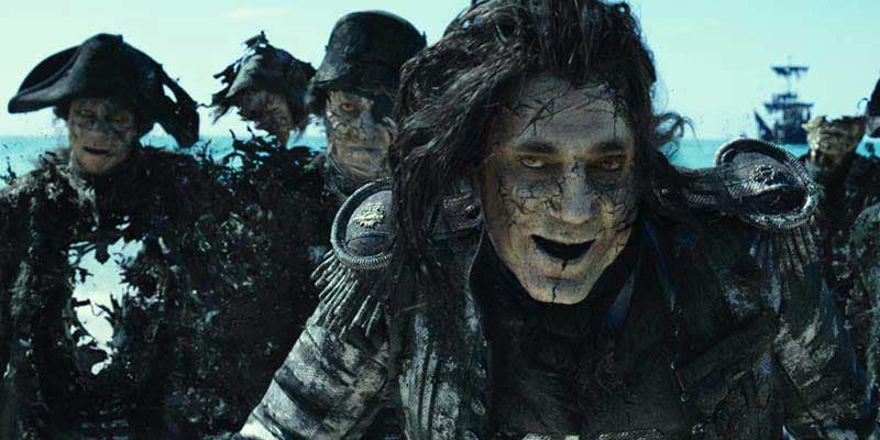 pirati-dei-caraibi-la-vendetta-di-salazar recensione