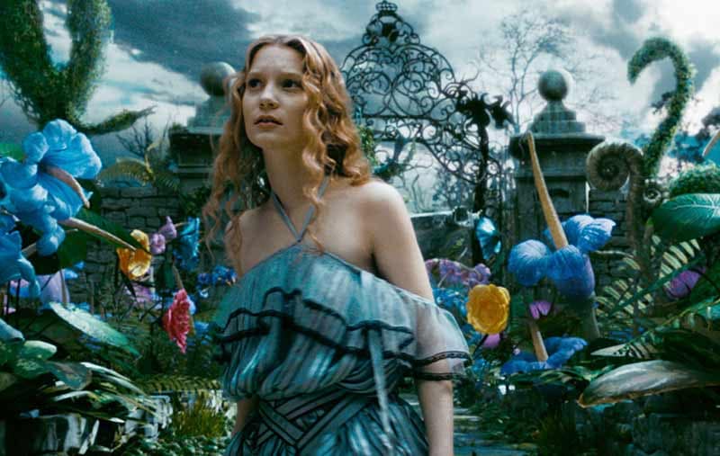 Primo trailer ufficiale per Alice attraverso lo Specchio